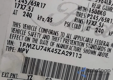 2005 Ford Explorer Eddie Bauer из США, поврежденный, VIN 1FMZU74K45ZA29113